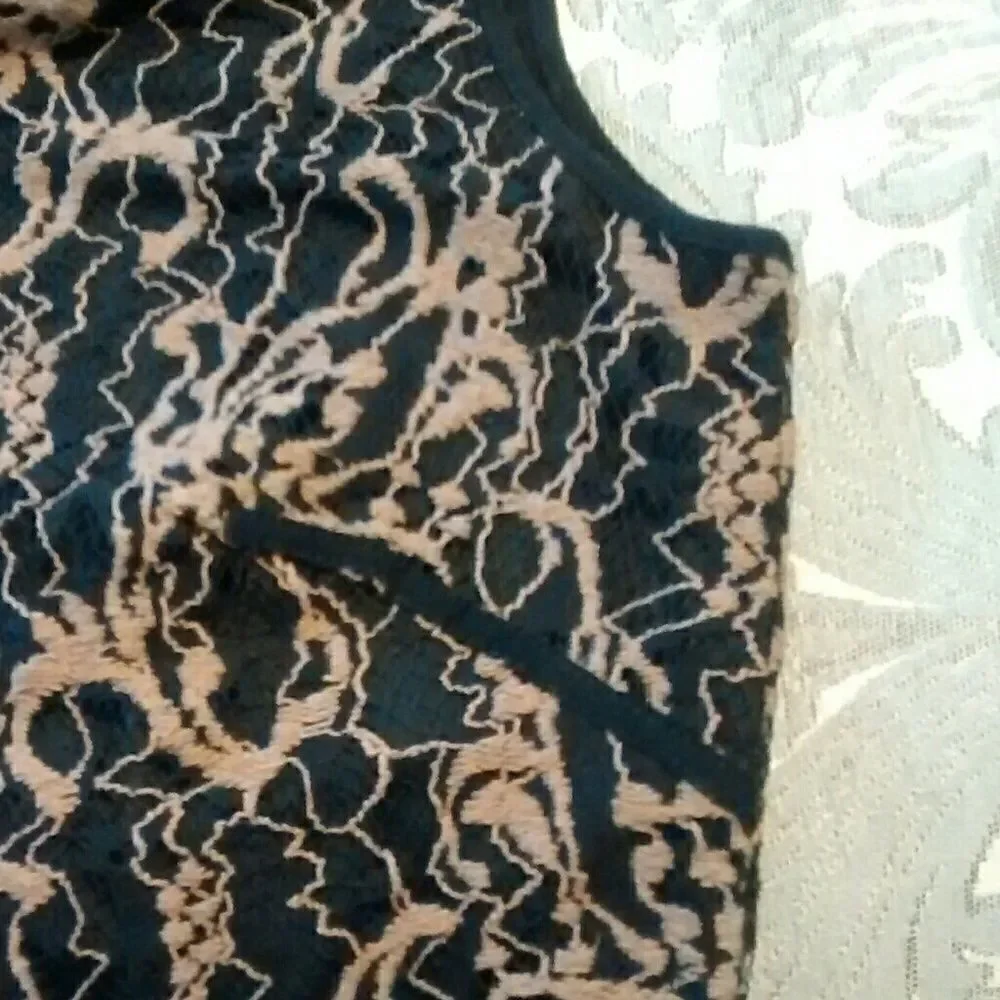 Studio M Dress - Picture 6 of 8